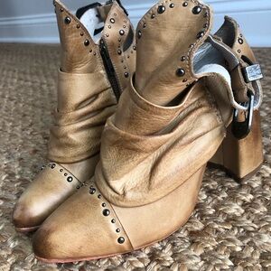 New: Freebird Jericho Studded Leather Heeled Bootie. Size 8